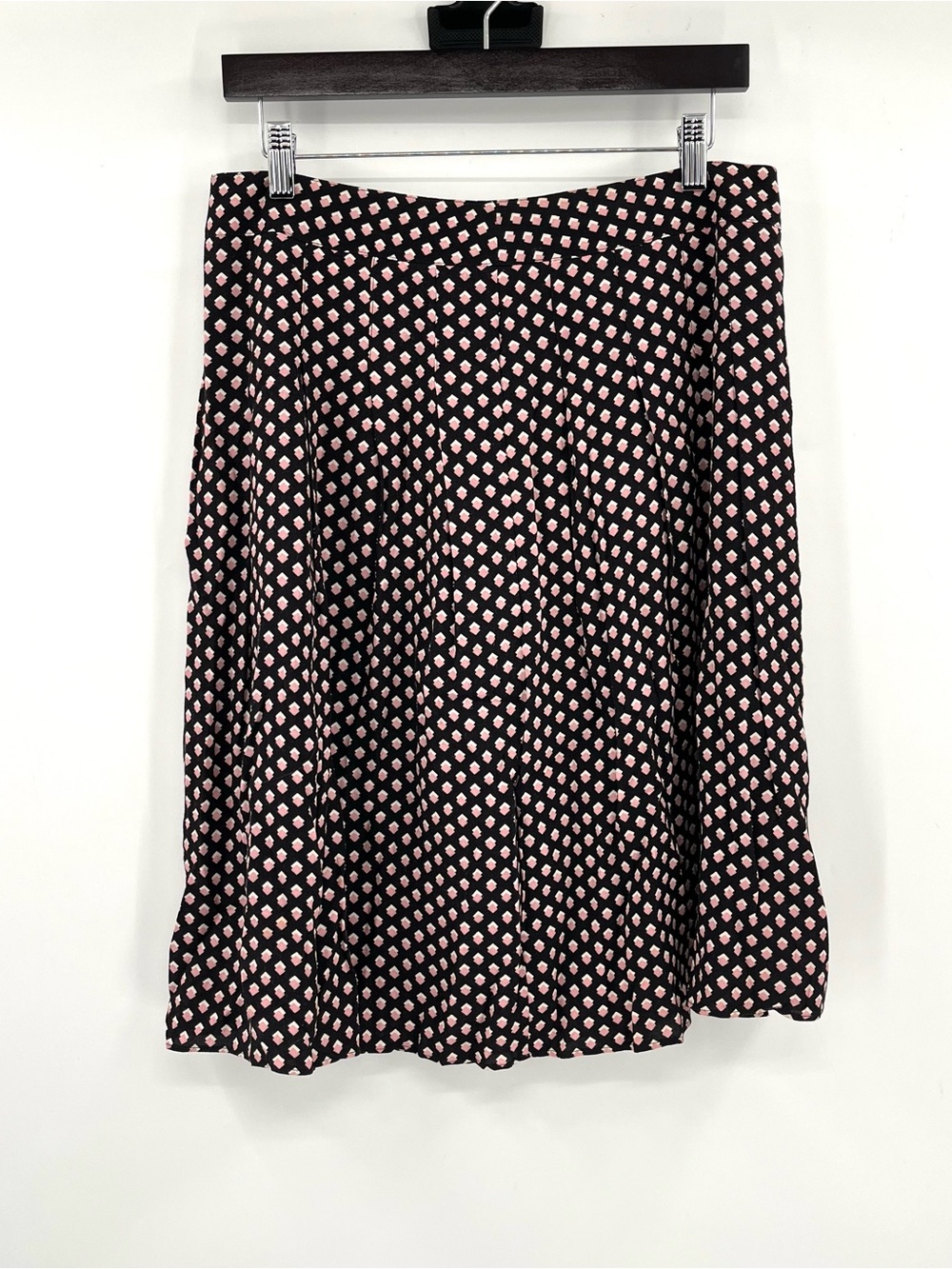 TALBOTS Skirt Black Pink Print Squares Geometric 8P Flowy Pleated Knee Length